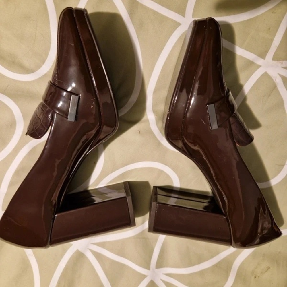 Elegant Brown Patent Leather Women's Heels